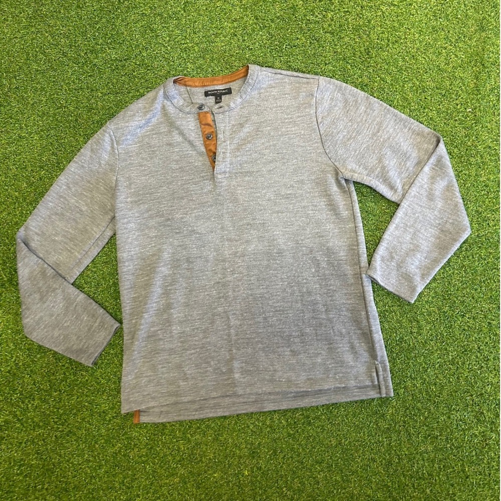 Banana Republic Mens Gray Long Sleeve Henley Shirt Faux Suede Trim Size M